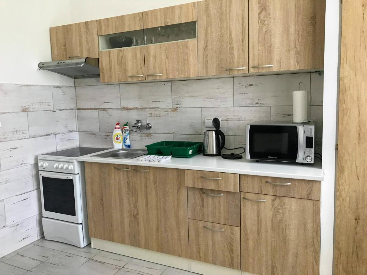 Apartman Na Namesti Lägenhet Opočno Exteriör bild