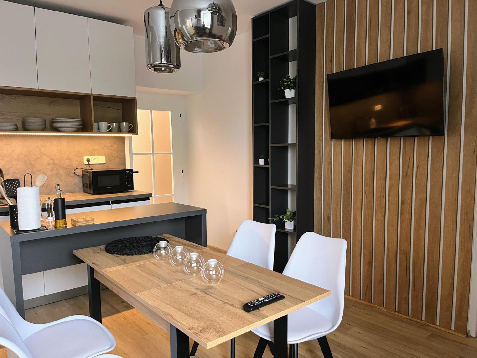 Apartman Na Namesti Lägenhet Opočno Exteriör bild